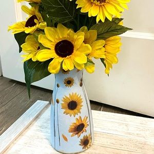 Sunflower Vase (Distressed)